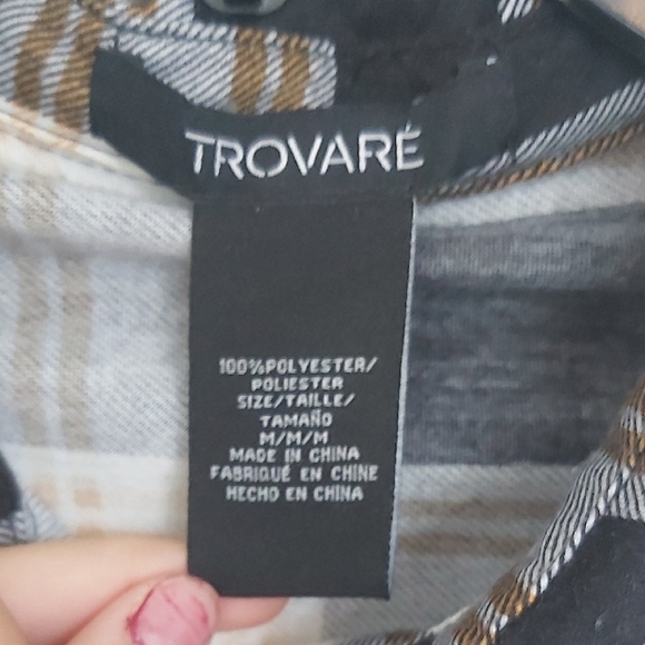 Plaid Button-Up Shirt - Picture 2 of 5